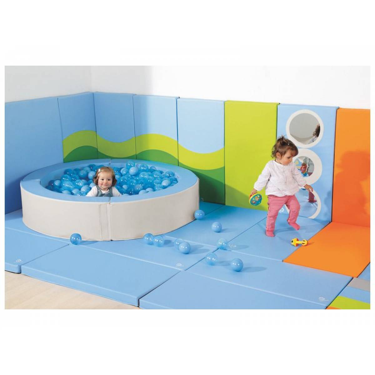 Basic Jacuzzi Ball Pool